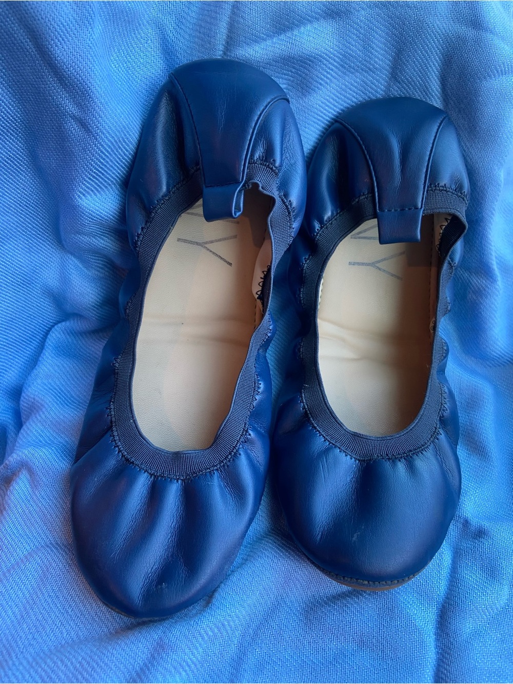 Women’s Blue Leather Lexington Ballet Flat YNY Slip On Shoes size 10